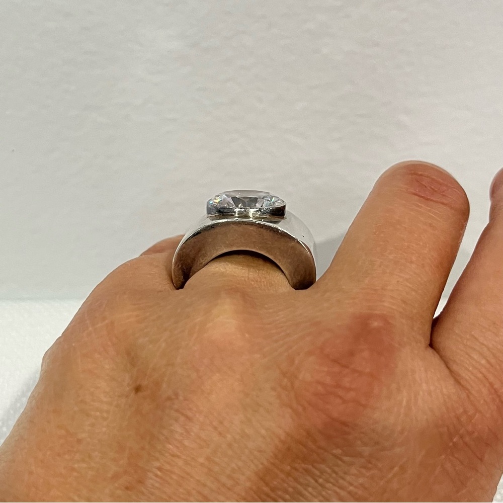 VINTAGE HARLENE KOREY KALIBRE 1985 Signed Silver Modernist Big CZ Ring Sz 7 - Picture 3 of 8